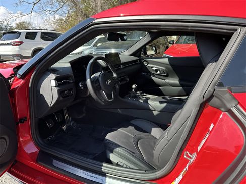 Used 2024 Toyota Supra Premium w/ Driver Assist Package image 2