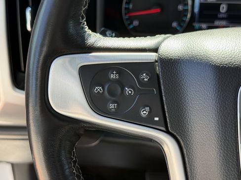 Used 2018 GMC Sierra 1500 SLT w/ Enhanced Driver Alert Package RWD image 16