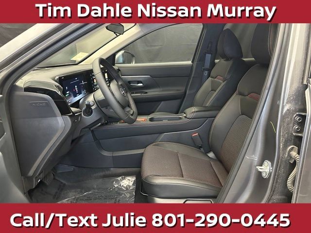 Used 2025 Nissan Kicks SR w/ Illumination Package AWD/4WD image 21
