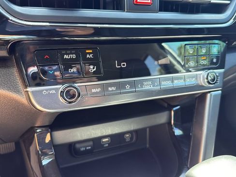 Used 2024 Kia Seltos S AWD/4WD image 18
