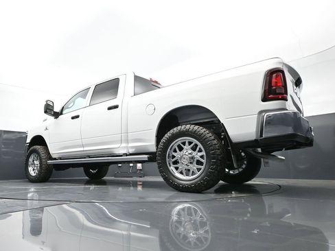 New 2026 RAM 2500 Tradesman image 32