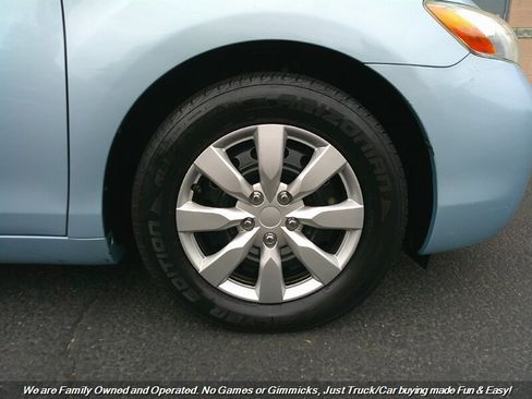 Used 2009 Toyota Camry LE image 41