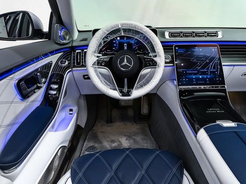 Used 2024 Mercedes-Benz Maybach S 680 4MATIC image 16