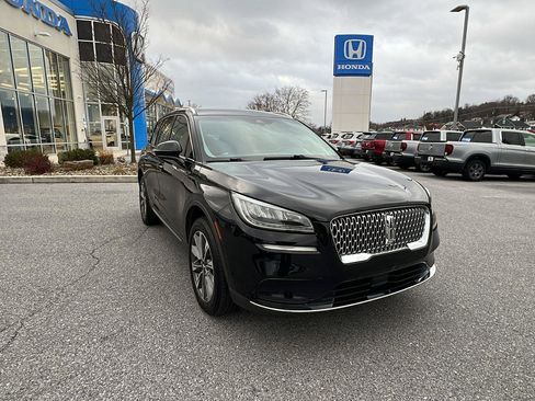 Used 2022 Lincoln Corsair Reserve w/ Elements Package image 2