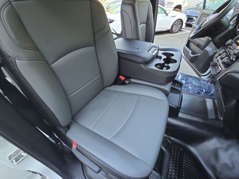 New 2026 RAM 2500 Tradesman AWD/4WD image 10