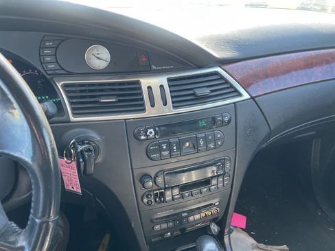 Used 2005 Chrysler Pacifica Touring AWD/4WD image 11