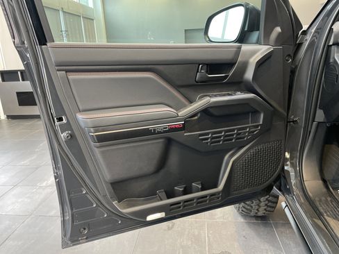 Used 2025 Toyota Tacoma TRD Pro image 14