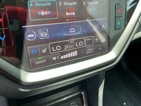 Certified 2025 Subaru Ascent Bronze Edition w/ Onyx Package AWD/4WD image 26