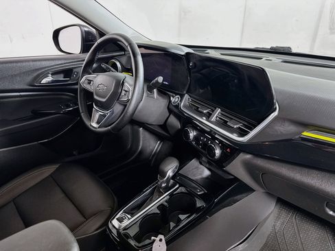 Used 2024 Chevrolet Trax ACTIV FWD image 28