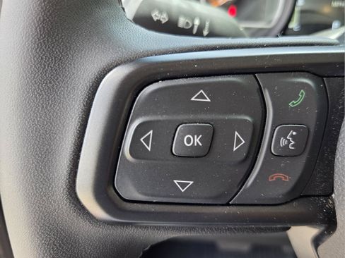 Used 2025 Jeep Gladiator Sport AWD/4WD image 30