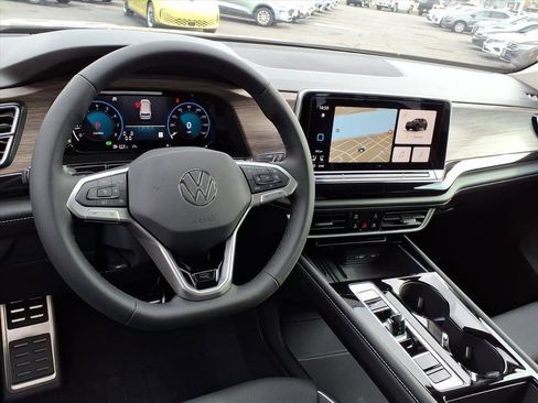 New 2026 Volkswagen Atlas SEL Premium R-Line AWD/4WD image 8