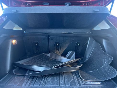 Used 2024 Chevrolet Trax LT w/ Driver Confidence Package image 37