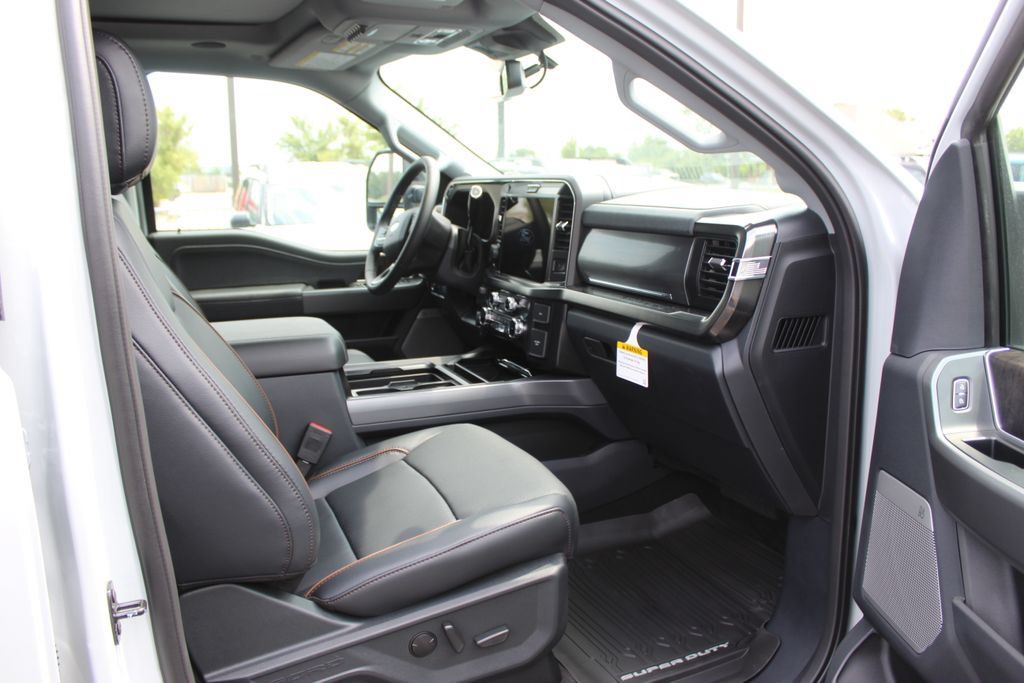 New 2026 Ford F350 Lariat w/ Lariat Ultimate Package AWD/4WD image 12