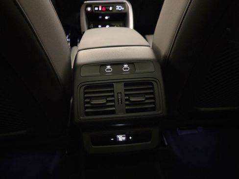Used 2025 Audi SQ5 Premium Plus AWD/4WD image 27