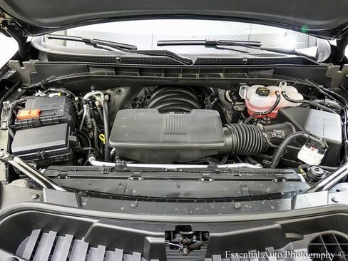 Certified 2026 Cadillac Escalade Sport w/ LPO, ONYX Package image 32