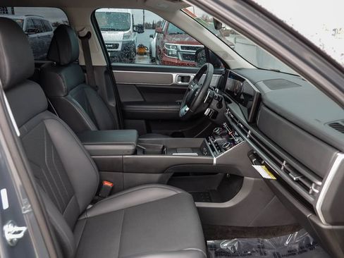 Used 2026 Hyundai Santa Fe SEL FWD image 20