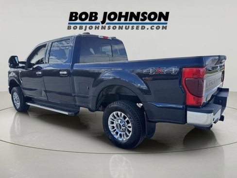 Used 2022 Ford F250 XLT w/ XLT Premium Package AWD/4WD image 5
