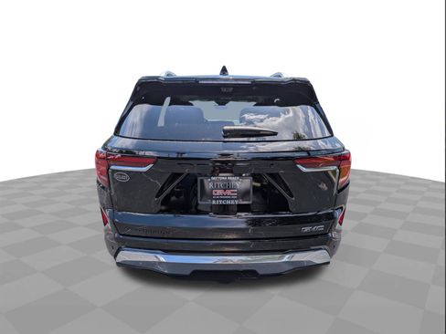 New 2026 GMC Terrain Denali w/ LPO, Black Badging Package AWD/4WD image 5