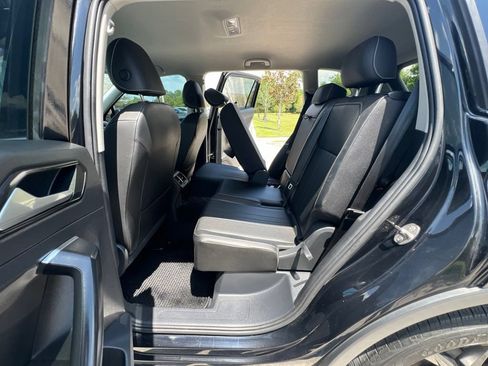 Used 2023 Volkswagen Tiguan SE FWD image 22