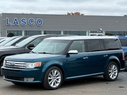 Used 2011 Ford Flex Limited w/ Rapid Spec Order Code