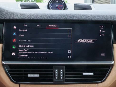 Certified 2023 Porsche Cayenne Platinum Edition AWD/4WD image 41