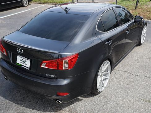 Used 2011 Lexus IS 350 w/ Premium Pkg Value Edition RWD image 15