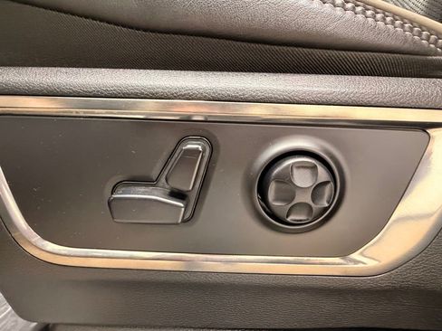 Used 2020 RAM 1500 Limited AWD/4WD image 31