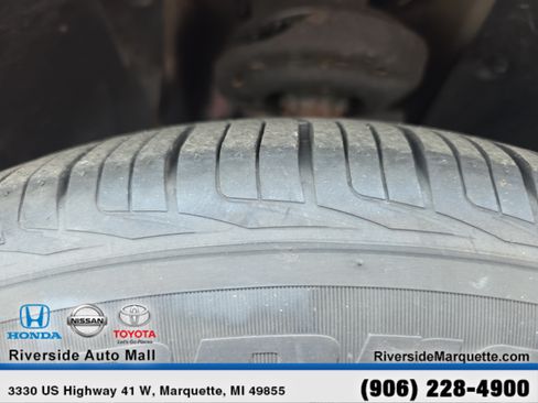Used 2019 Honda Pilot EX-L image 12