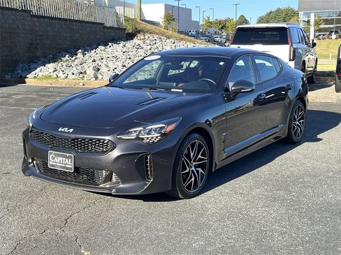 Used 2023 Kia Stinger GT-Line w/ Sun & Sound Package image 3