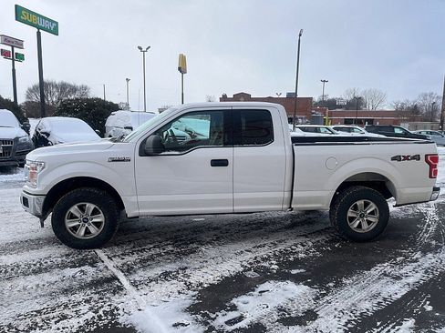 Used 2018 Ford F150 XLT image 5