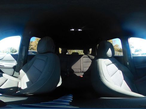 Used 2025 Chevrolet Equinox LT image 40