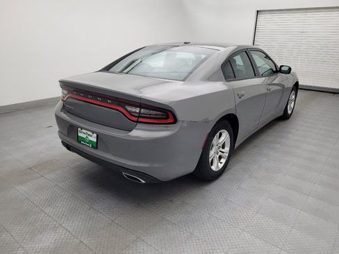 Used 2017 Dodge Charger SE w/ Popular Equipment Group RWD image 9