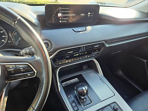 Used 2024 MAZDA CX-90 3.3 Turbo w/ Preferred Plus image 19