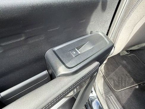 Used 2024 Ford Ranger XLT w/ FX4 Off-Road Package image 16