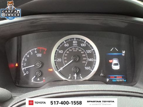Used 2021 Toyota Corolla LE w/ Carpet Mat Package (TMS) FWD image 19