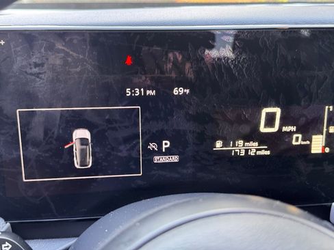 Certified 2025 Nissan Kicks SV FWD image 14