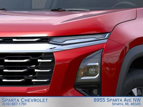 New 2025 Chevrolet Equinox LT w/ Convenience Package II AWD/4WD image 10