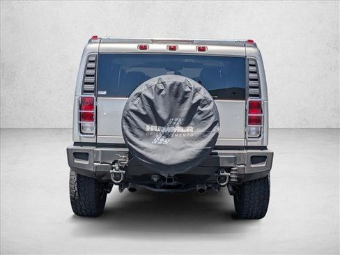 Used 2005 HUMMER H2 w/ Preferred Equipment Group AWD/4WD image 6