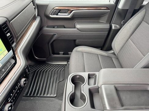 New 2026 Chevrolet Silverado 1500 RST w/ LPO, Dark Essentials Package AWD/4WD image 10
