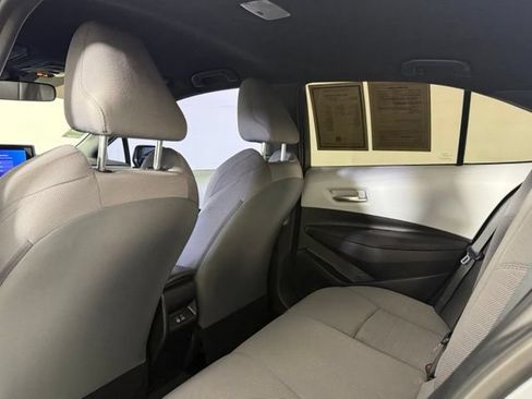Used 2023 Toyota Corolla SE FWD image 16
