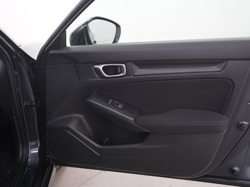 Used 2024 Honda Civic Sport image 9
