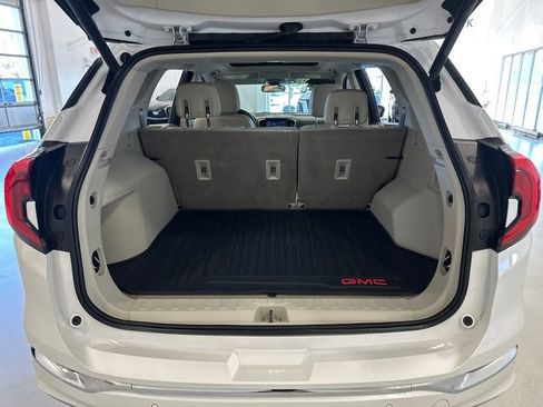 Used 2020 GMC Terrain Denali w/ Denali Premium Package image 34