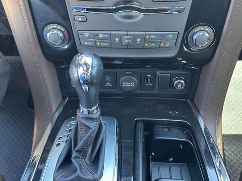 Used 2019 Nissan Armada Platinum w/ Captain's Chairs Package image 39