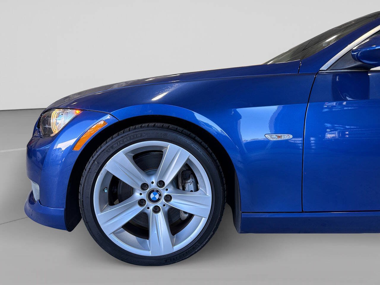 Used 2008 BMW 335i Convertible RWD image 9