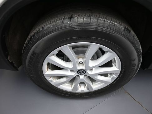 Used 2020 Nissan Rogue S w/ Special Edition Package AWD/4WD image 12