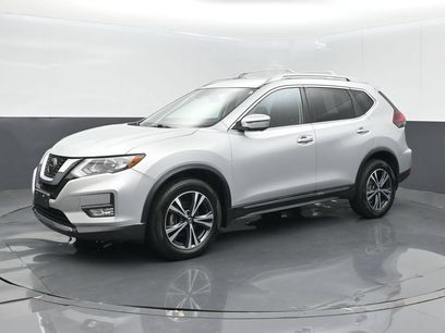 Used 2018 Nissan Rogue SL