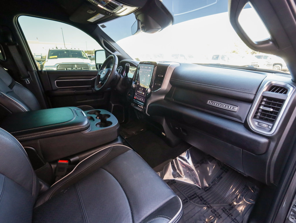 Used 2026 RAM 2500 Laramie AWD/4WD image 22