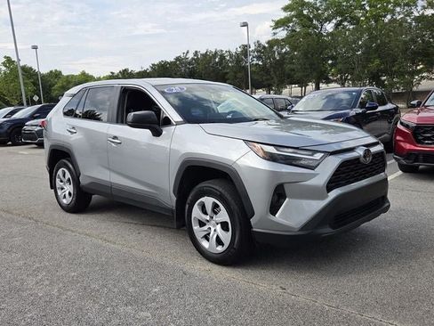 Used 2025 Toyota RAV4 LE FWD image 3