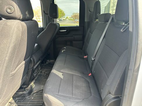 Used 2022 Chevrolet Silverado 2500 LT w/ Convenience Package image 14