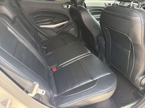 Used 2019 Ford EcoSport Titanium FWD image 25